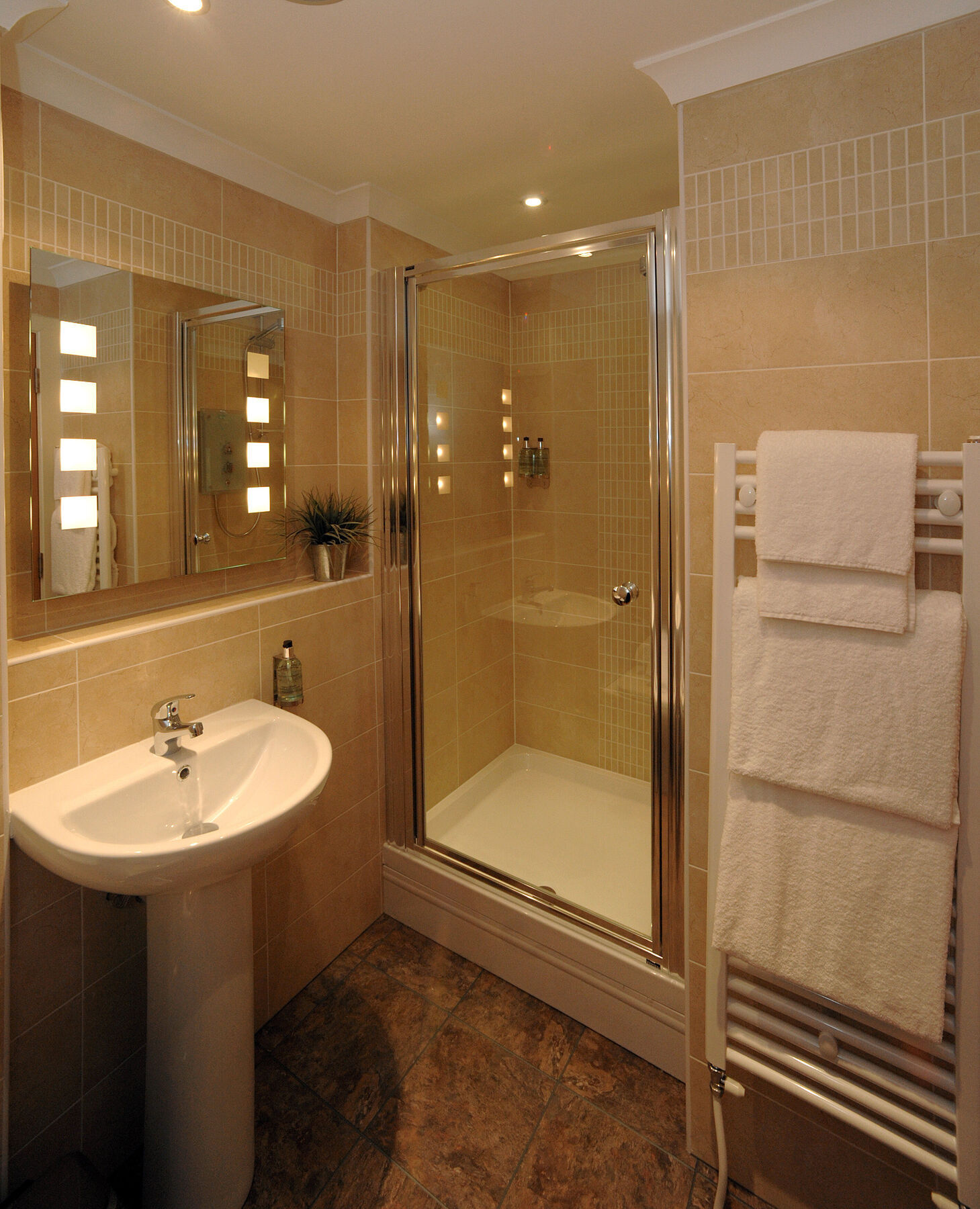 Fountain Court Apartments - Grove Executive Edinburgh Room photo
